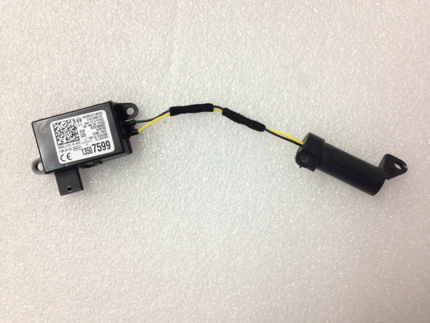 GM 2016-2018 theft deterrent alarm module sensor assembly.Keyless entry 13507599