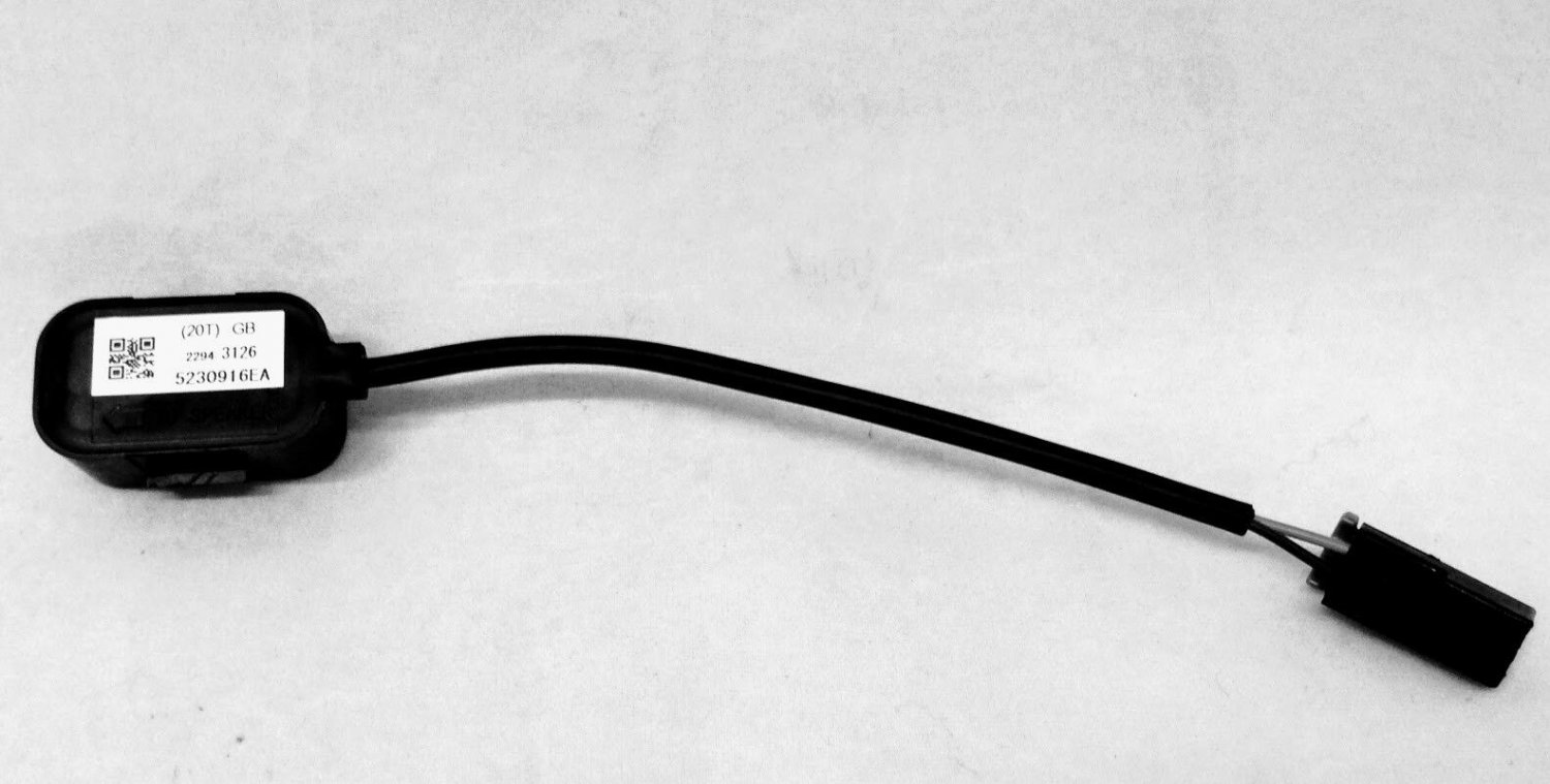 GM microphone mic assembly for mobile phone use in vehicle. Console mounted. NEW