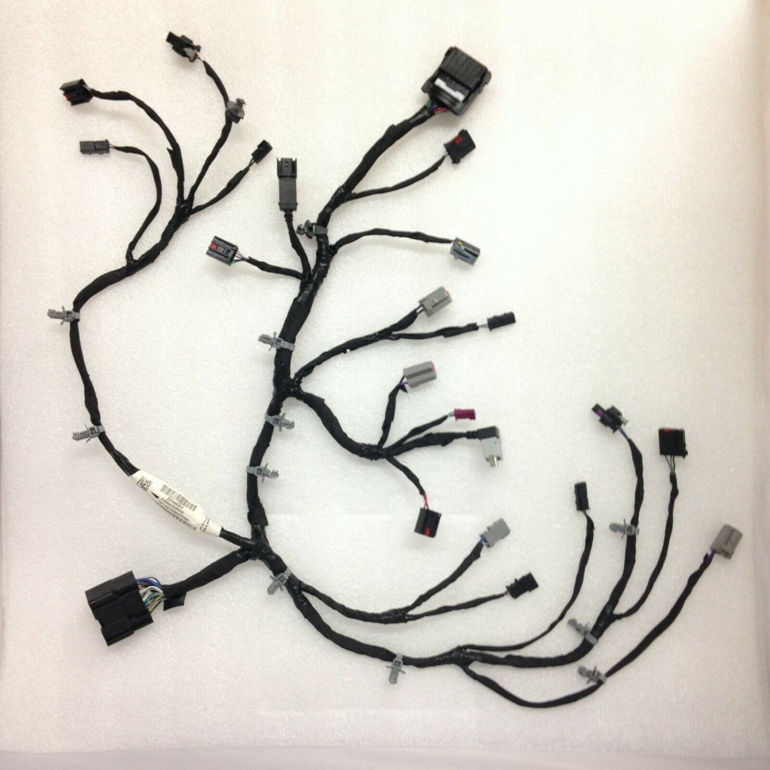 OEM console wiring harness with all plugs intact. Fits Cadillac CTS 2016-2017