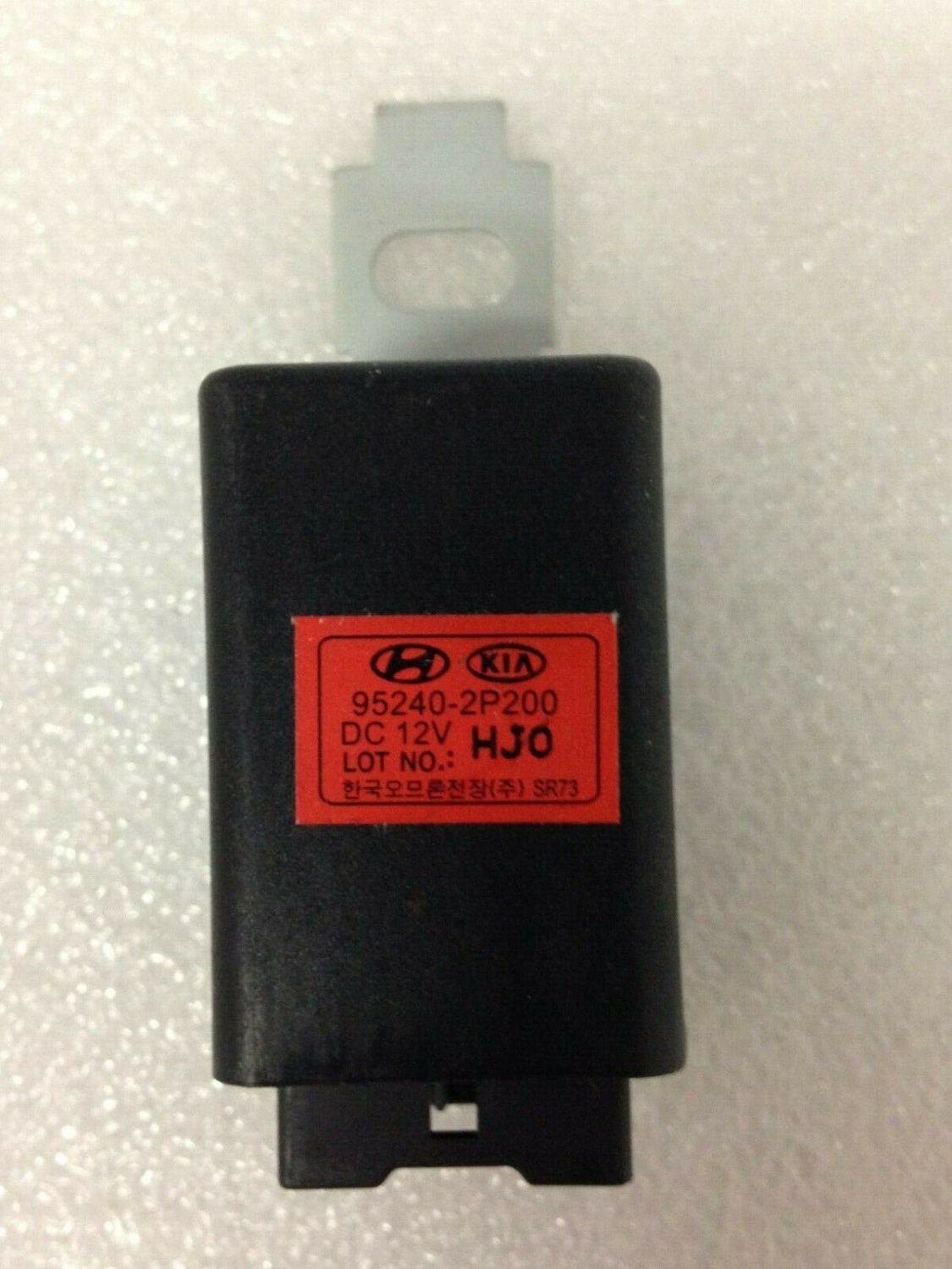 Stop signal relay assembly module for 2014-2015 Hyundai Equus. New