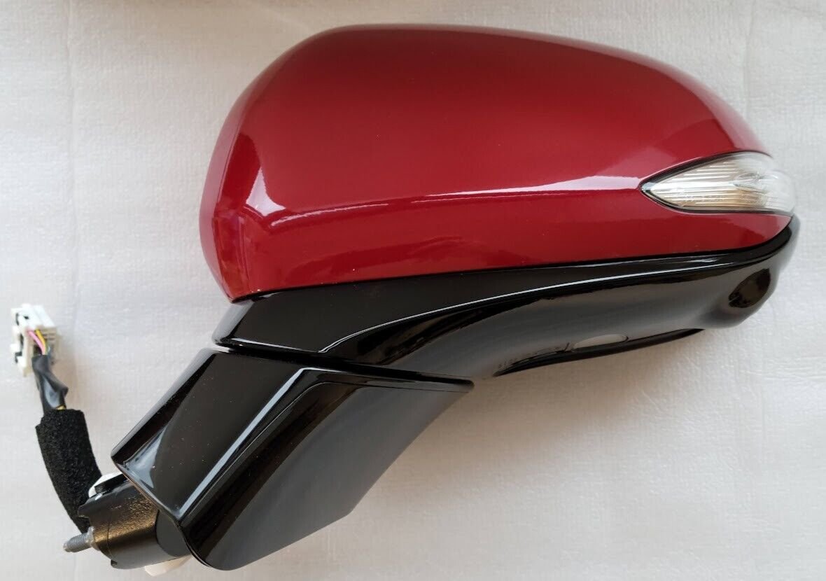 Red LH driver side door mirror w/ BSM + BVM Camera. OEM for 2019-2020 Santa Fe