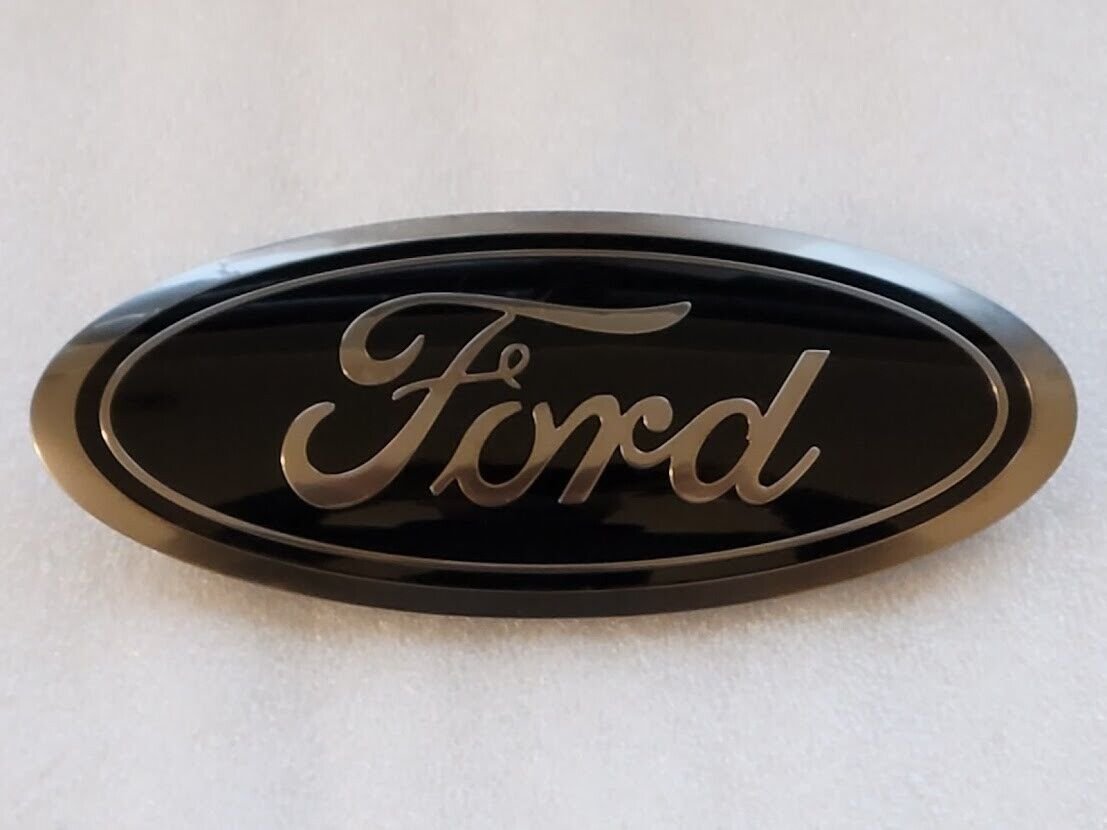 Tailgate emblem logo in smoked chrome & black for 2018-20 Expedition. 7.5" +tape