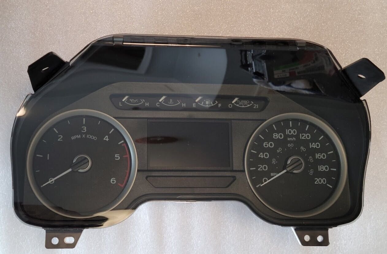 F150 2018-2020 instrument panel dash gauge cluster 4". Speedo 6k Tach IPC. 0 km!