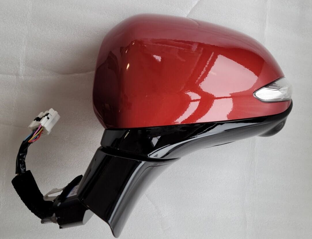 Orange LH driver side door mirror w/ BSM BVM Camera. OEM for 2019-2021 Santa Fe