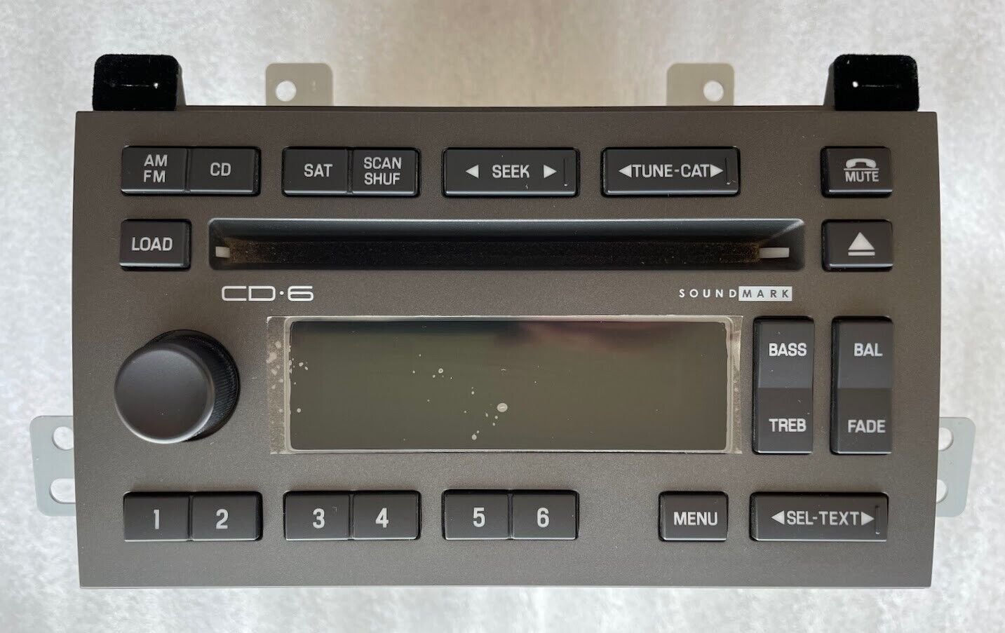 Lincoln Town Car SoundMark CD6 radio. New OEM factory stereo. 2005-2009