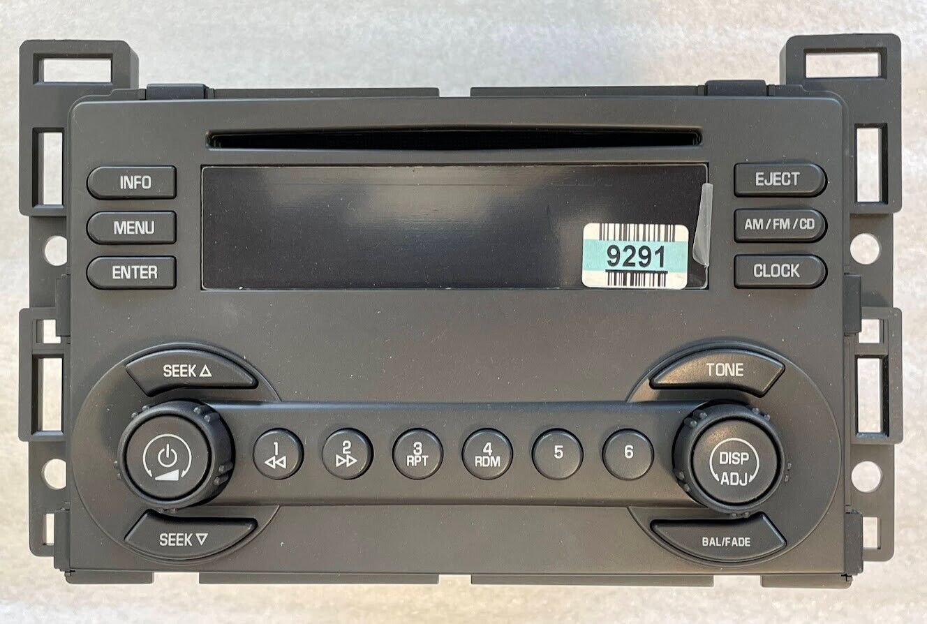 Chevy Malibu U1C CD radio. OEM factory original Delco stereo. 15255025 NOS New