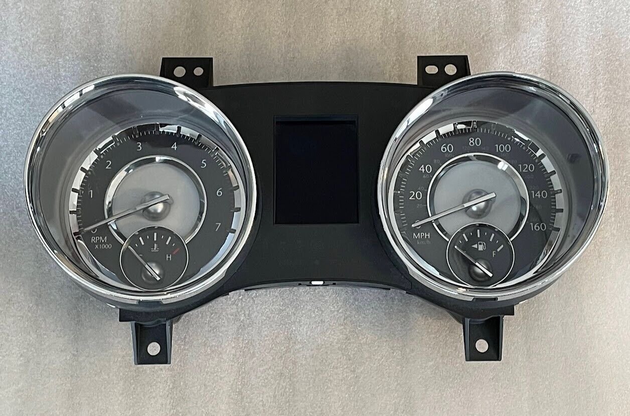 160 MPH instrument panel dash gauge cluster for 2012 Chrysler 300. Uninstalled!!