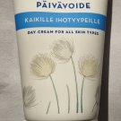 Lumene Klassikko Moisturizing Day Cream for all Skin Types 50 ml / 1.7 Fl.Oz. Lumene Klassikko Moisturizing Day Cream for all Skin Types 50 ml / 1.7 Fl.Oz.