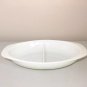 PYREX WHITE DIVIDED OVEN BAKING CASSEROLE VEGETABLE DISH #1083 1.5 qt/HOLIDAY