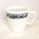 Vintage Pyrex Milk Glass Old Town Blue Onion 1410 Coffee/Tea Cups Mugs Corelle