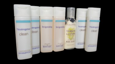 4x Neutrogena Shampoo - 2x Bath Gel 1x Grabtree&Evelyn Body Lotion Combo Pack