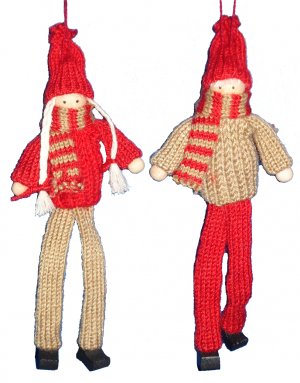 YARN BOY & GIRL HANGER FOR X'MAS