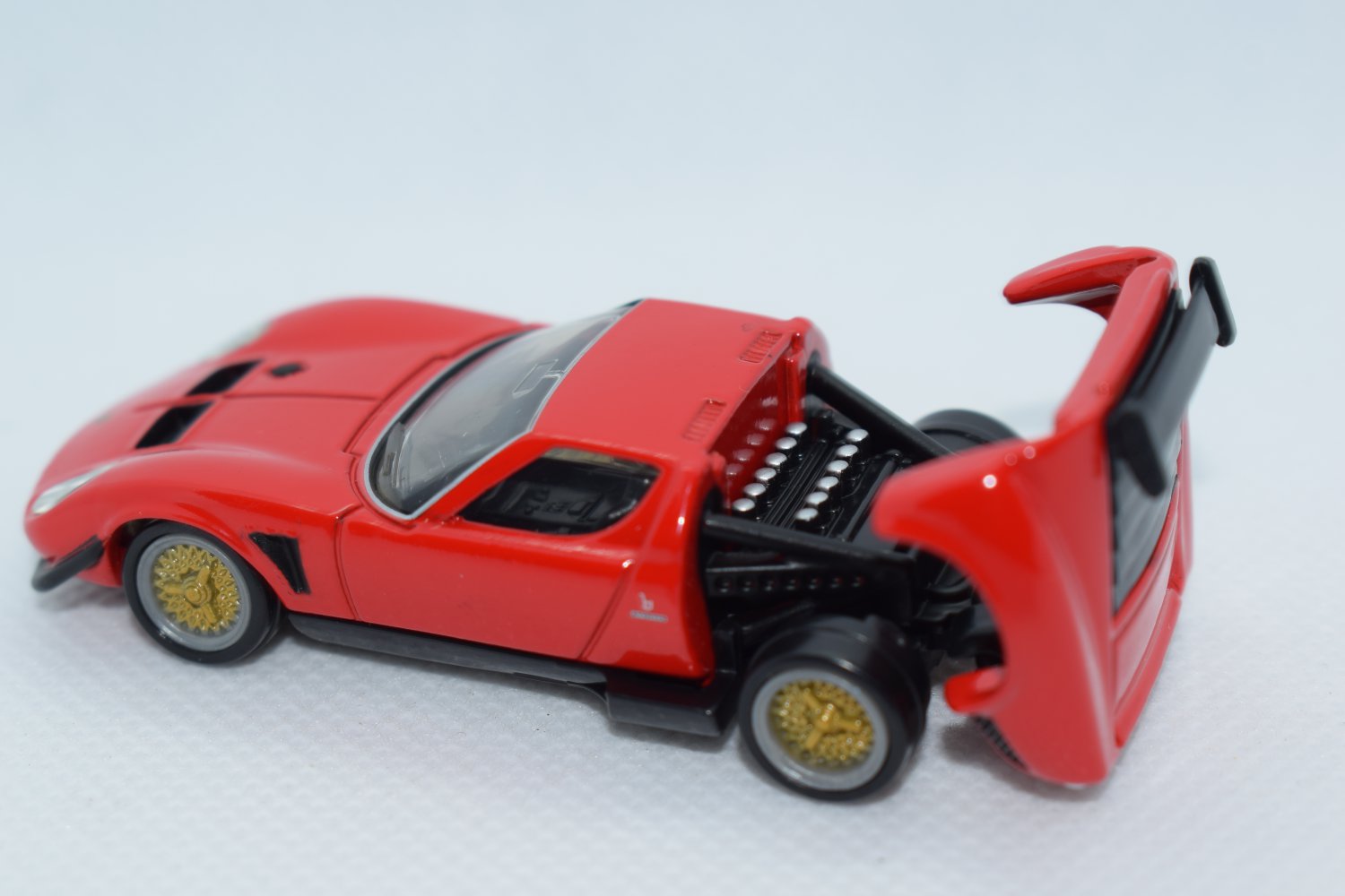 Tomica Premium Diecast Model Scale 1 64 05 Lamborghini