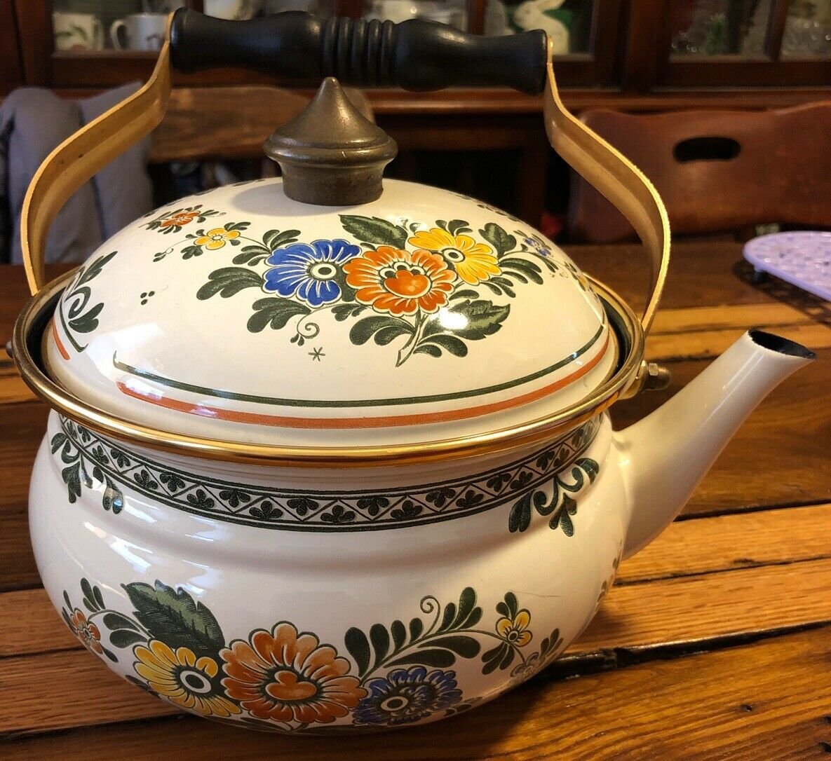 VINTAGE ASTA ENAMELWARE TEA POT KETTLE GERMAN QUALITY BRASS IVORY CREAM