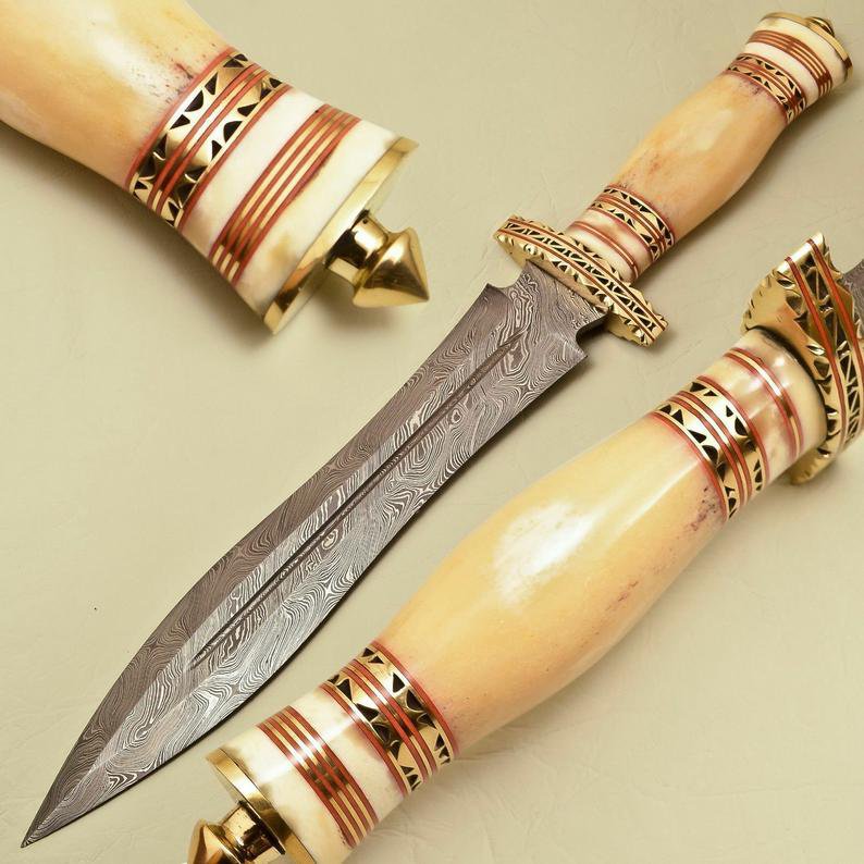 Custom Hand Made Forged Damascus Steel Hunting Bowie Knife Fixed Blade Leather Handle Camel Bone