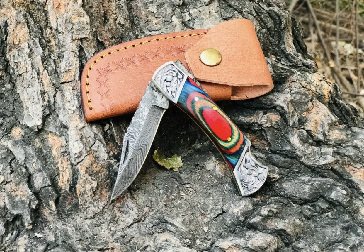 Handmade Damascus Steel Functional EDC Pocket Folding Knife with Multi Sheet