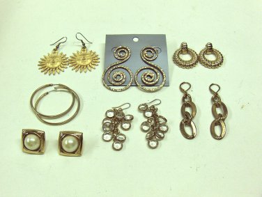 MIXED LOT B: 7 pairs 1980-90's Pierced Earrings, Gold Tones