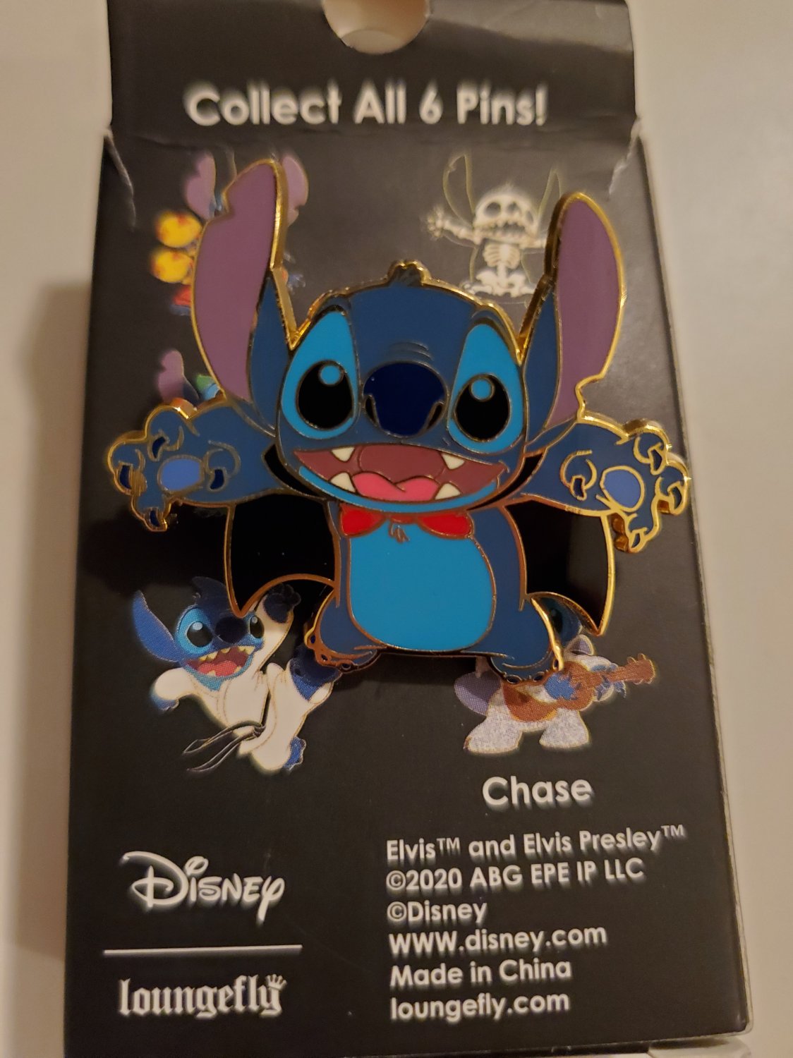 Enamel pin Stitch vampire Dracula loungefly Disney blind box halloween