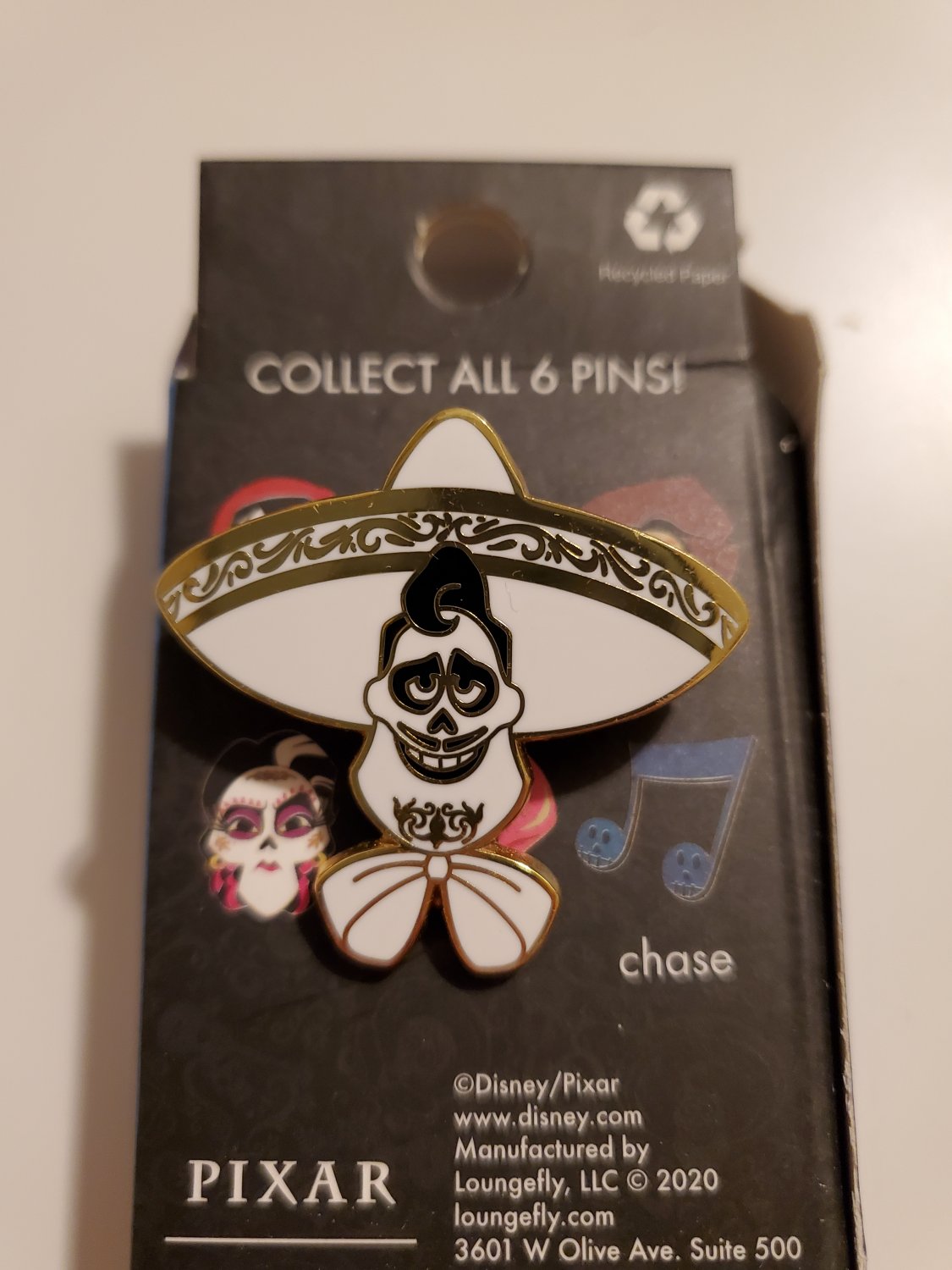 Coco enamel pin Skull De la Cruz loungefly hat lapel disney
