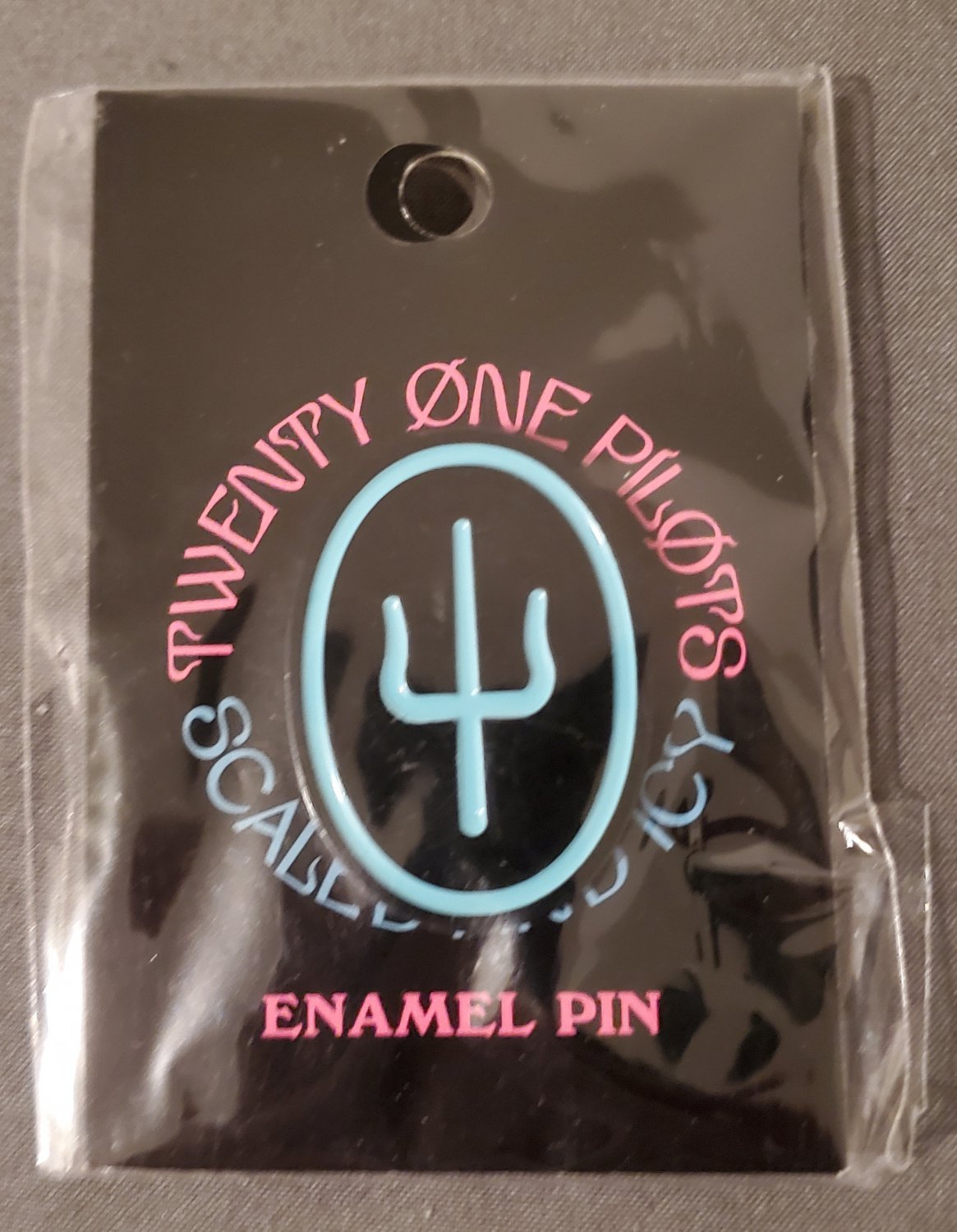Twenty one pilots enamel pin scaled and icy