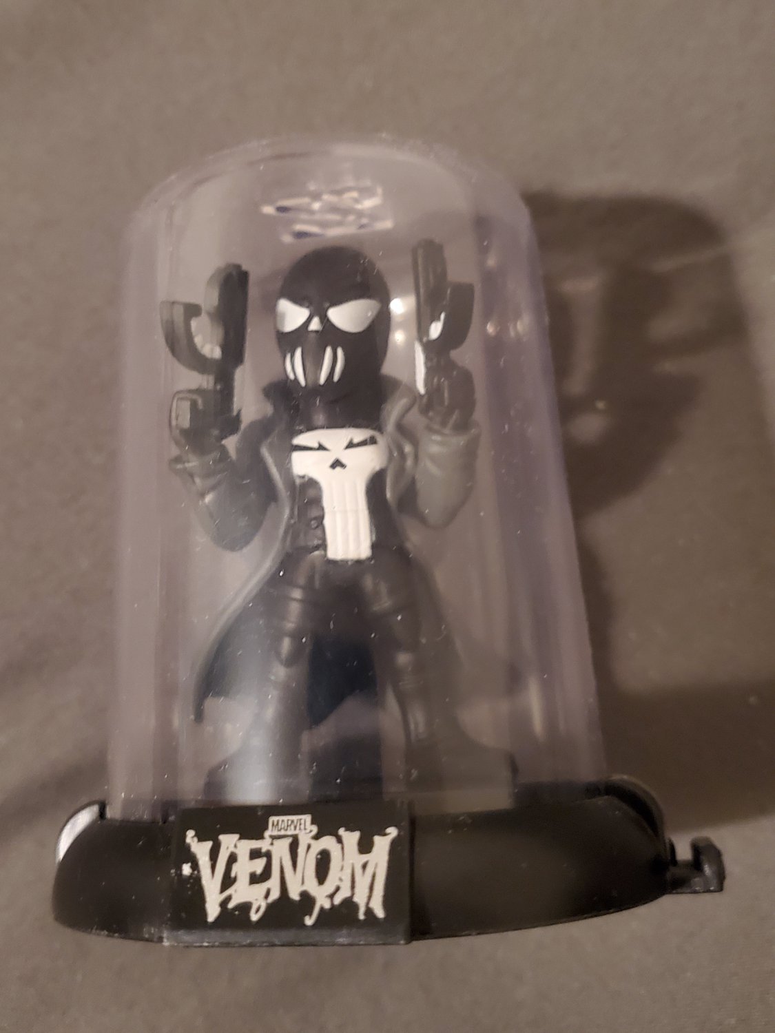Domez marvel venom punisher venomized figure rare