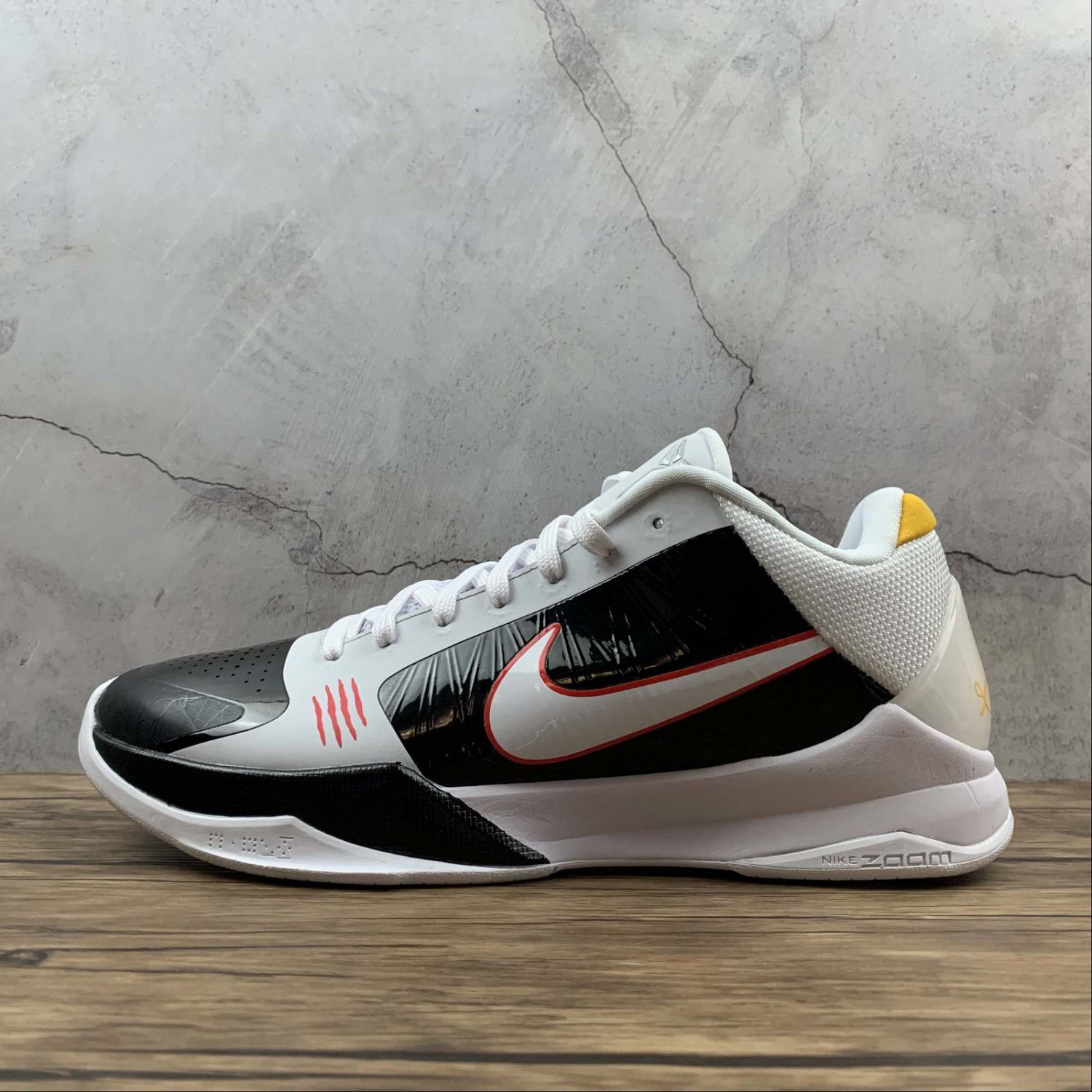 Nike Kobe 5 Protro Alternate Bruce Lee CD4991-101