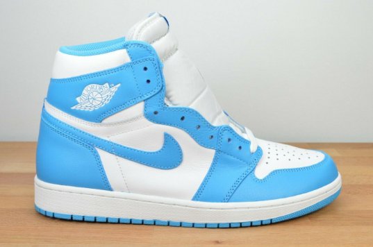 Jordan 1 Retro UNC