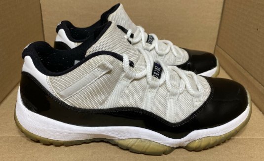 Jordan 11 Retro Low Concord