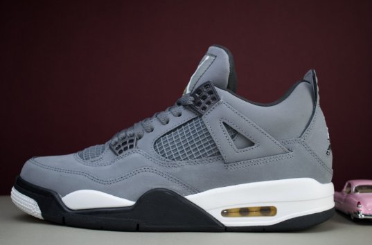 Jordan 4 Retro Cool Grey