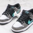 Nike SB Dunk Low Supreme
