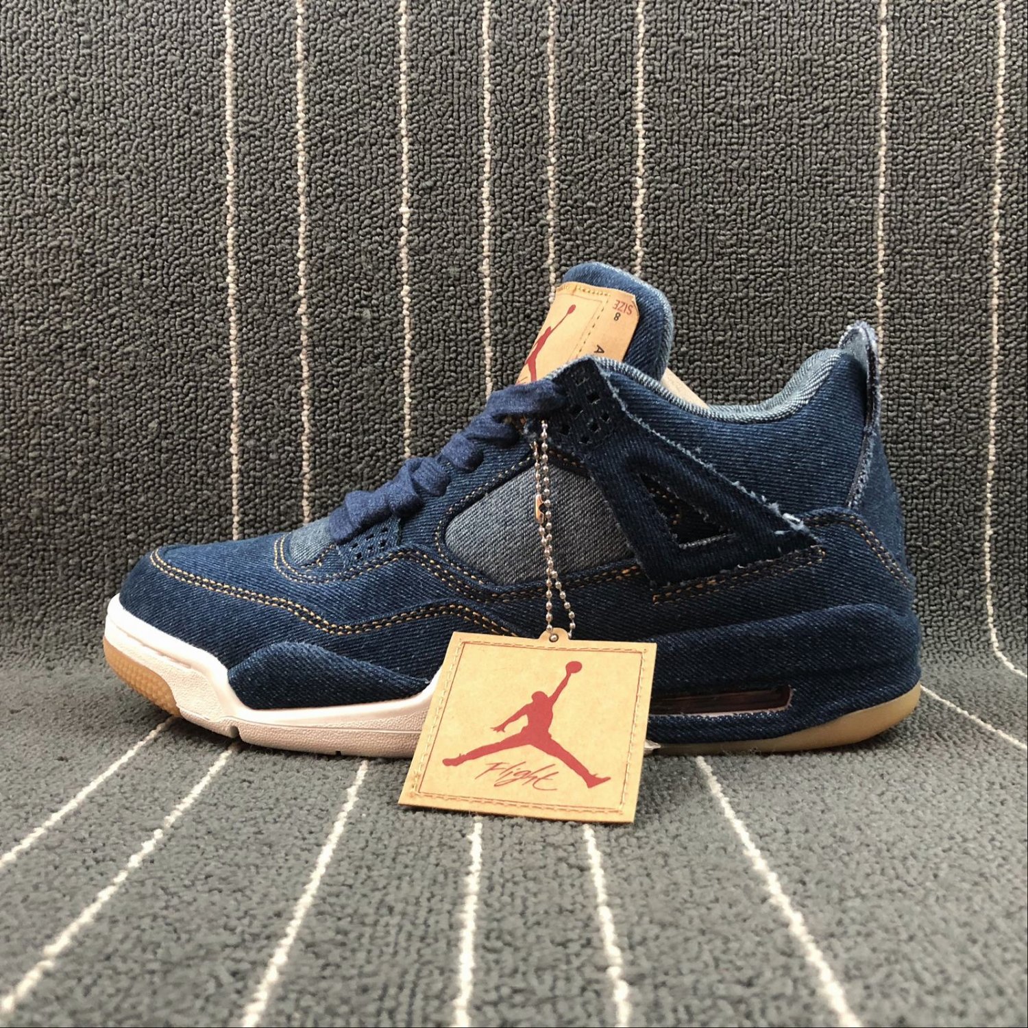 Levi's x Air Jordan 4 Retro 'Denim' AO2571 401