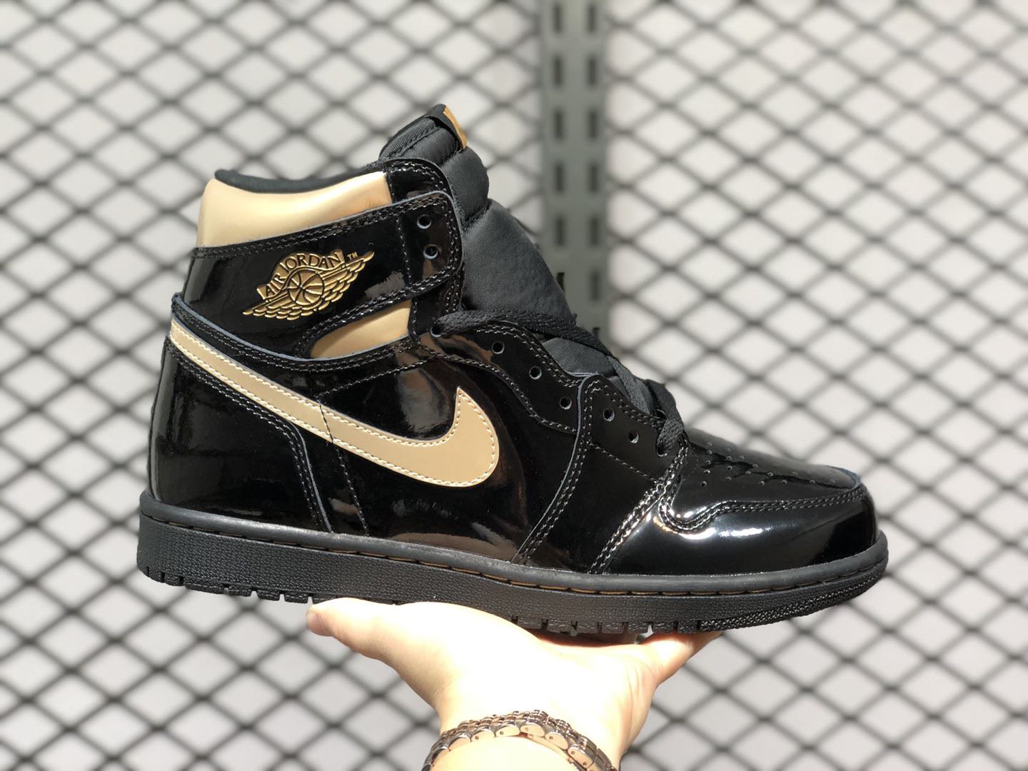 Air Jordan 1 High OG Black