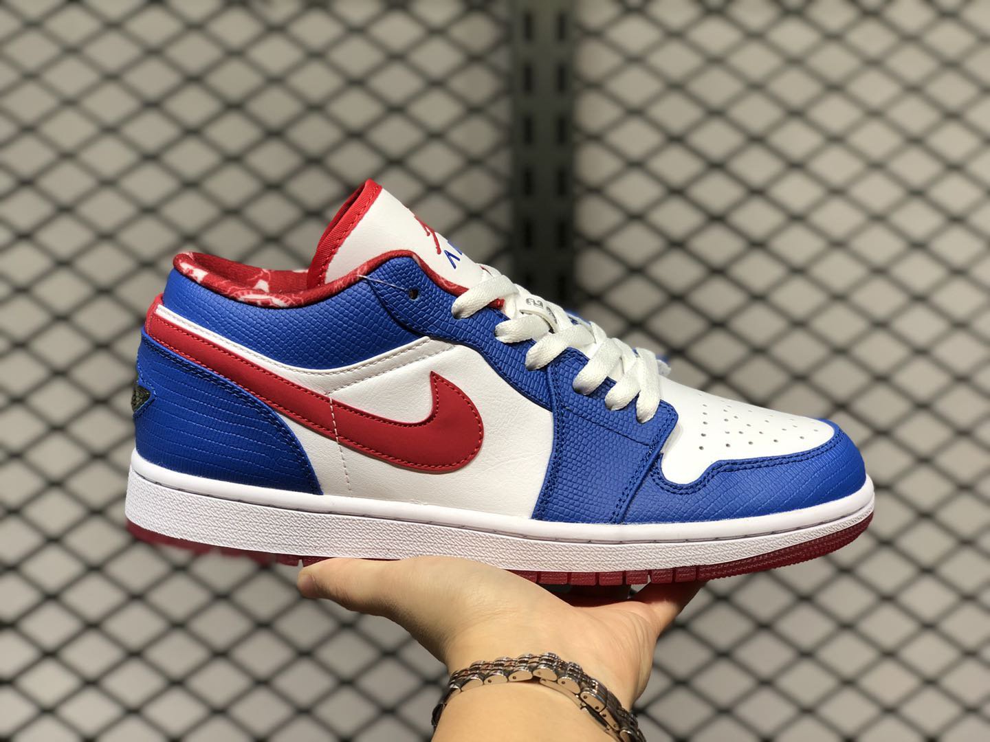 Air Jordan Retro 1 Low White