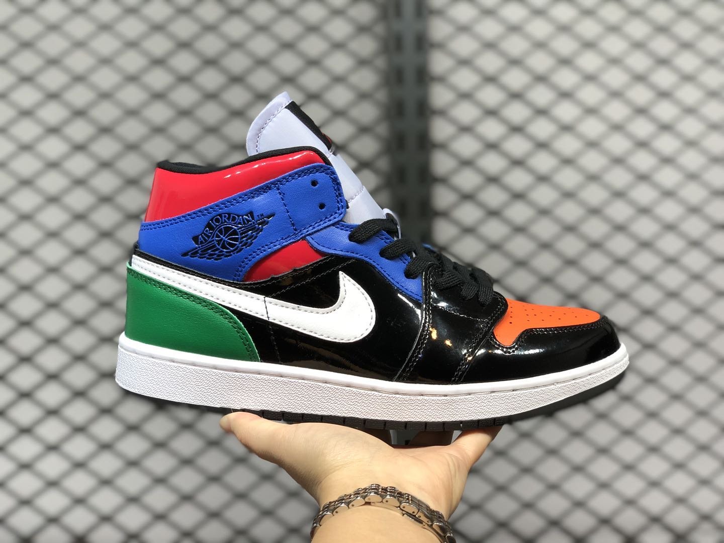 New This Year Air Jordan 1 Mid SE WMNS &acirc;��Multi Patent&acirc;�� CV5276-001