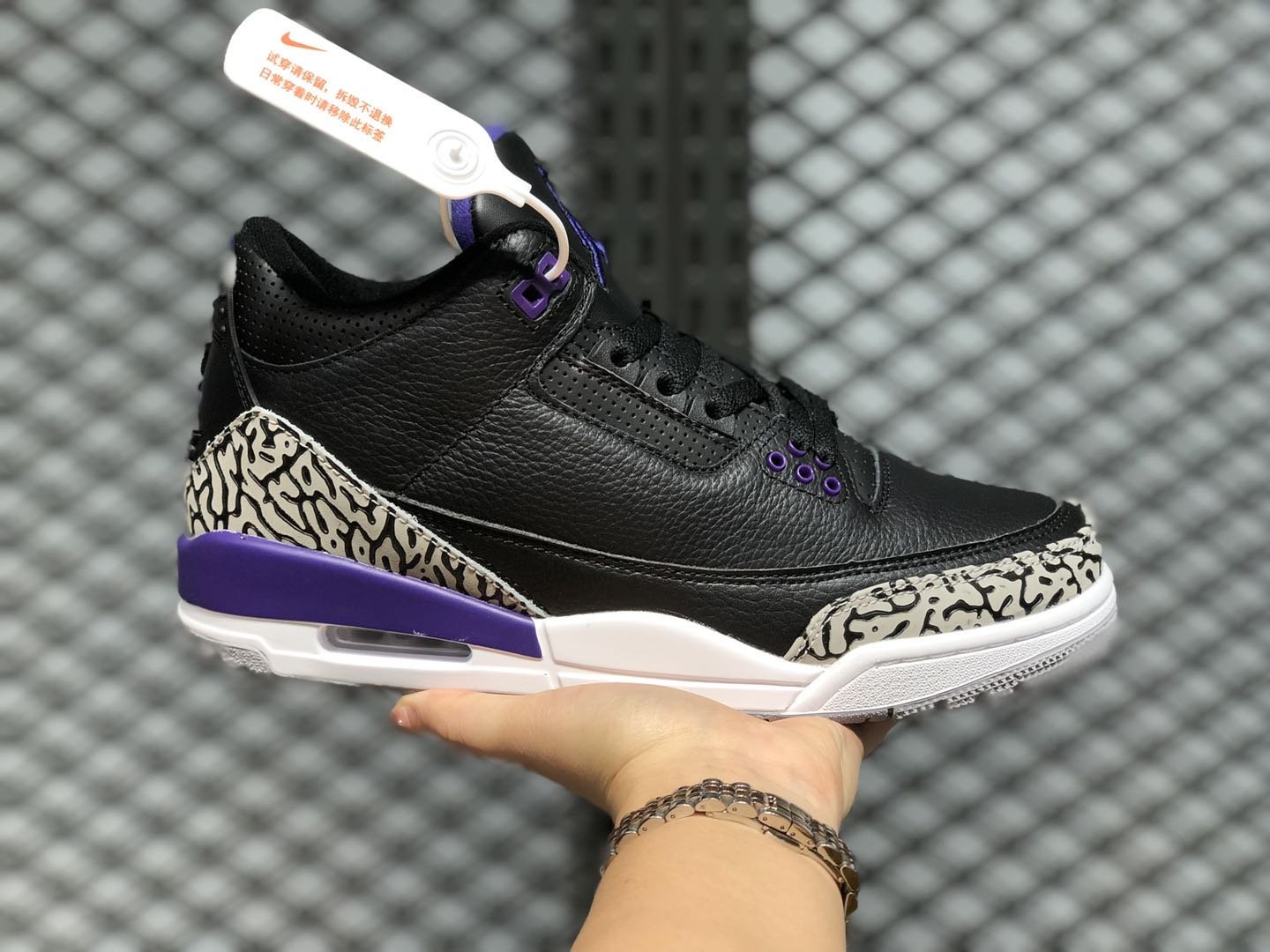 Air Jordan Retro 3 Black