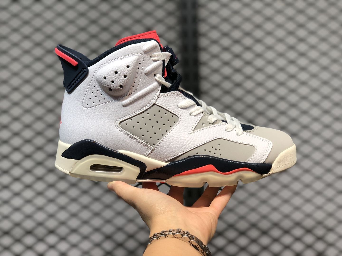 Air Jordan 6 Tinker White