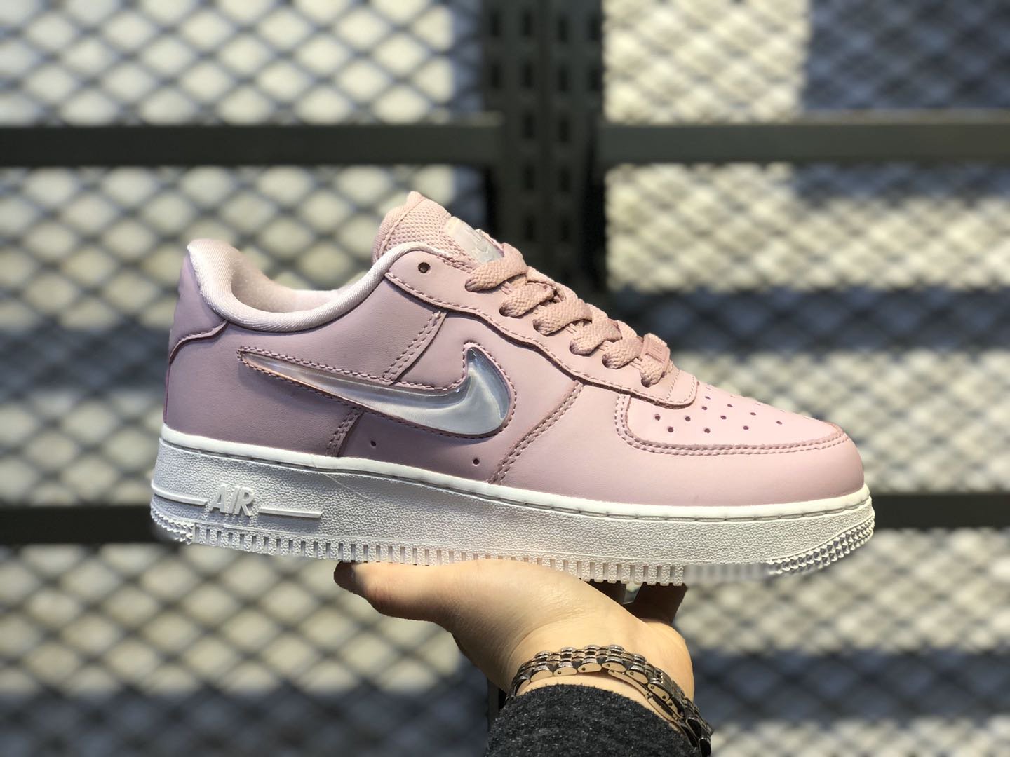 Nike Air Force&acirc;�� 1&acirc;��07 Premium Plum Chalk