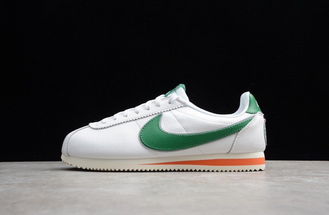 Nike Classic Cortez Stranger Things Hawkins High School CJ6106-100