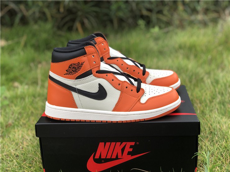 Air Jordan 1 Retro High OG 'Shattered Backboard Away' 555088 113