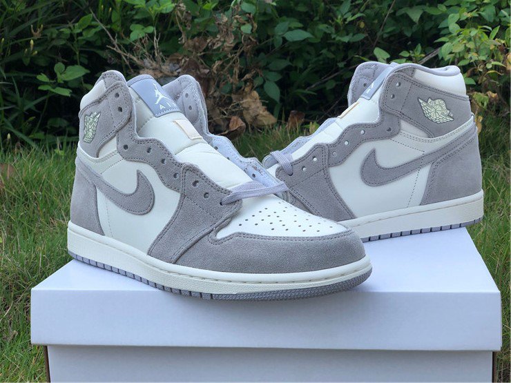 Wmns Air Jordan 1 High Premium 'Atmosphere Grey' AH7389 101