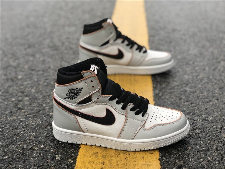 Jordan 1 Retro High OG Defiant SB NYC to Paris CD6578-006