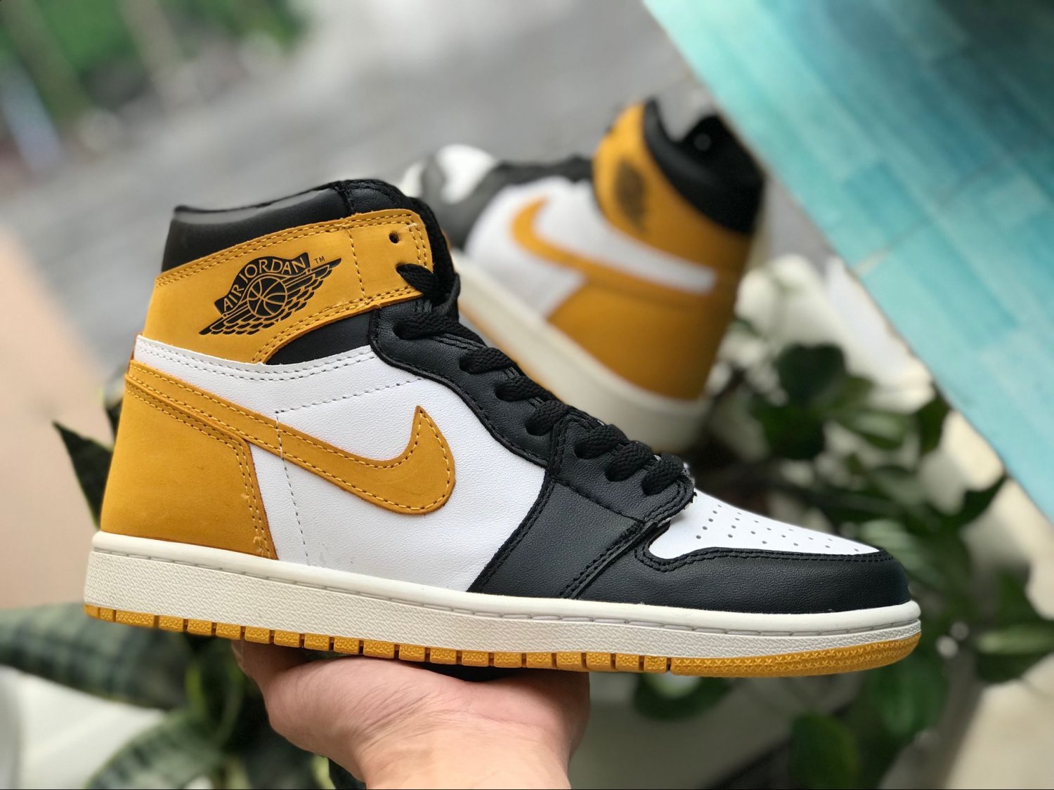 Air Jordan 1 YELLOW OCHRE Five MVP Awards AJ1 555088-109