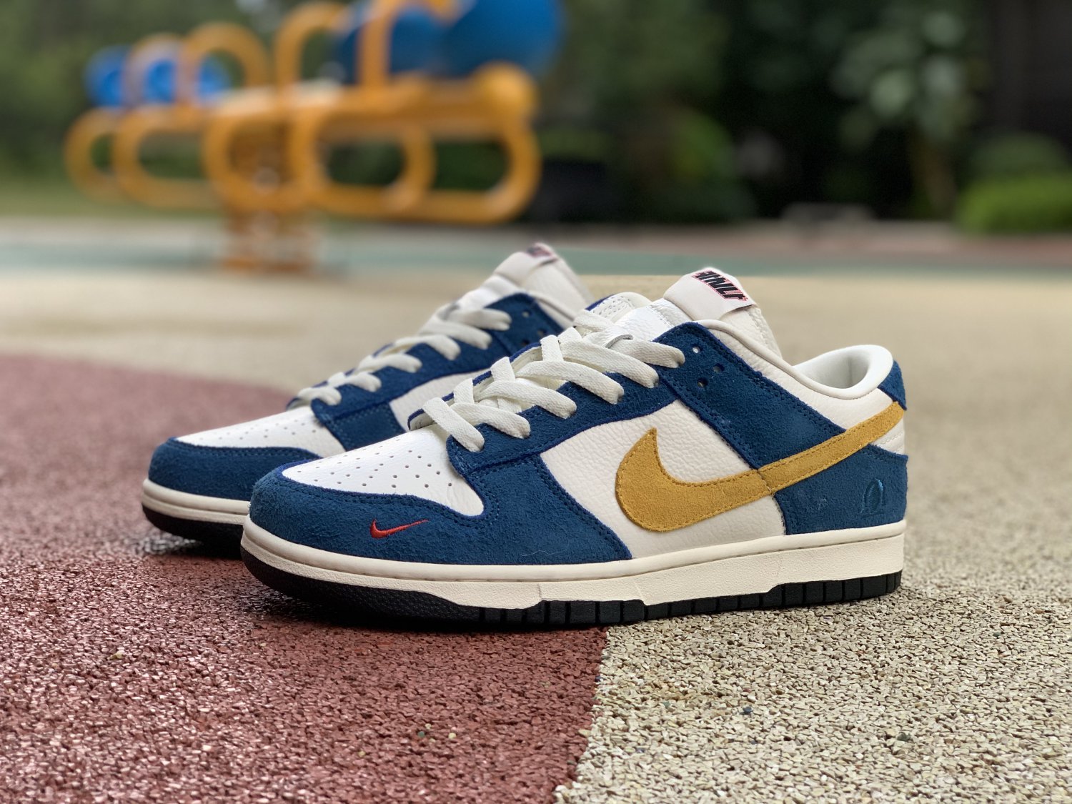 kasina dunk low