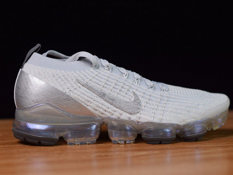 Nike Air Vapormax Flyknit 3.0 White Reflect Silver AJ6900-101