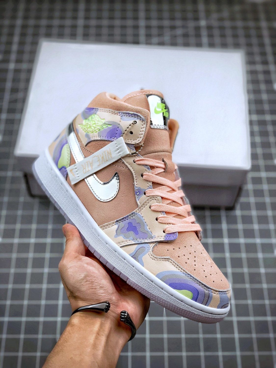 Air Jordan 1 Mid &acirc;��Pherspective&acirc;�� Washed Coral Chrome Light Whistle For Sale
