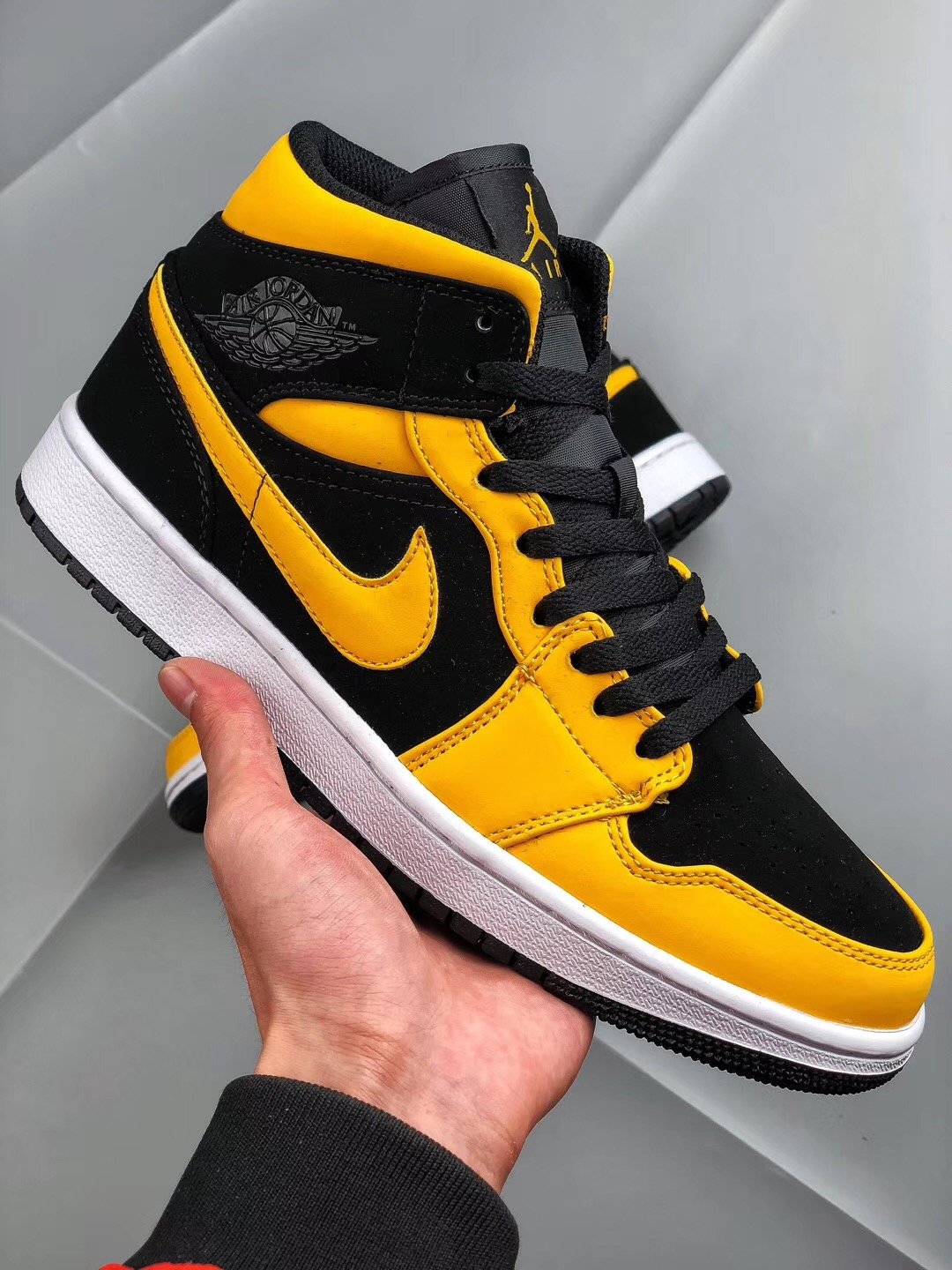 Air Jordan 1 Mid &acirc;��Reverse New Love&acirc;�� Black Yellow On Sale