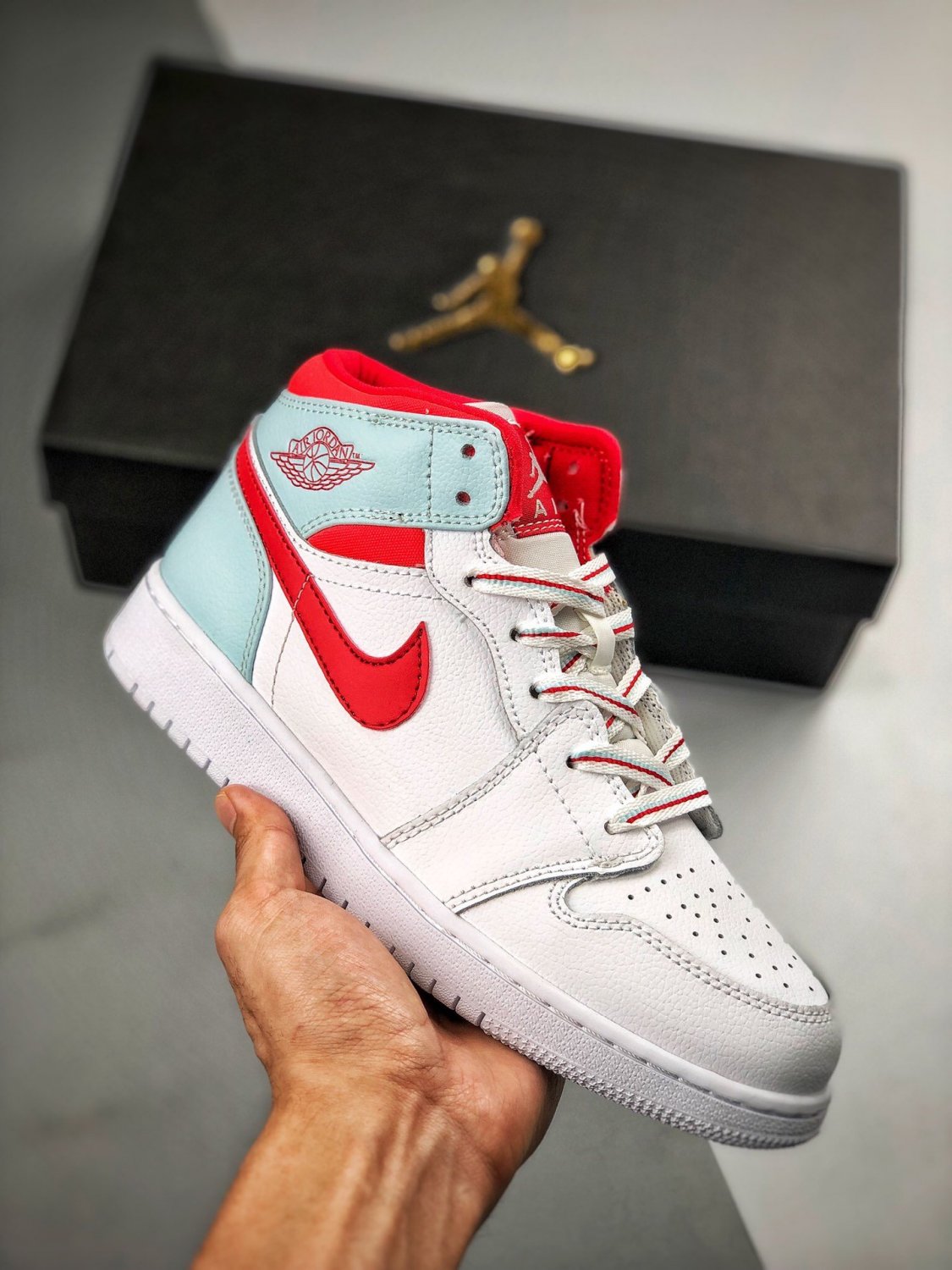 Nike Air Jordan 1 Mid 'Topaz Mist' 2024 4.5Y