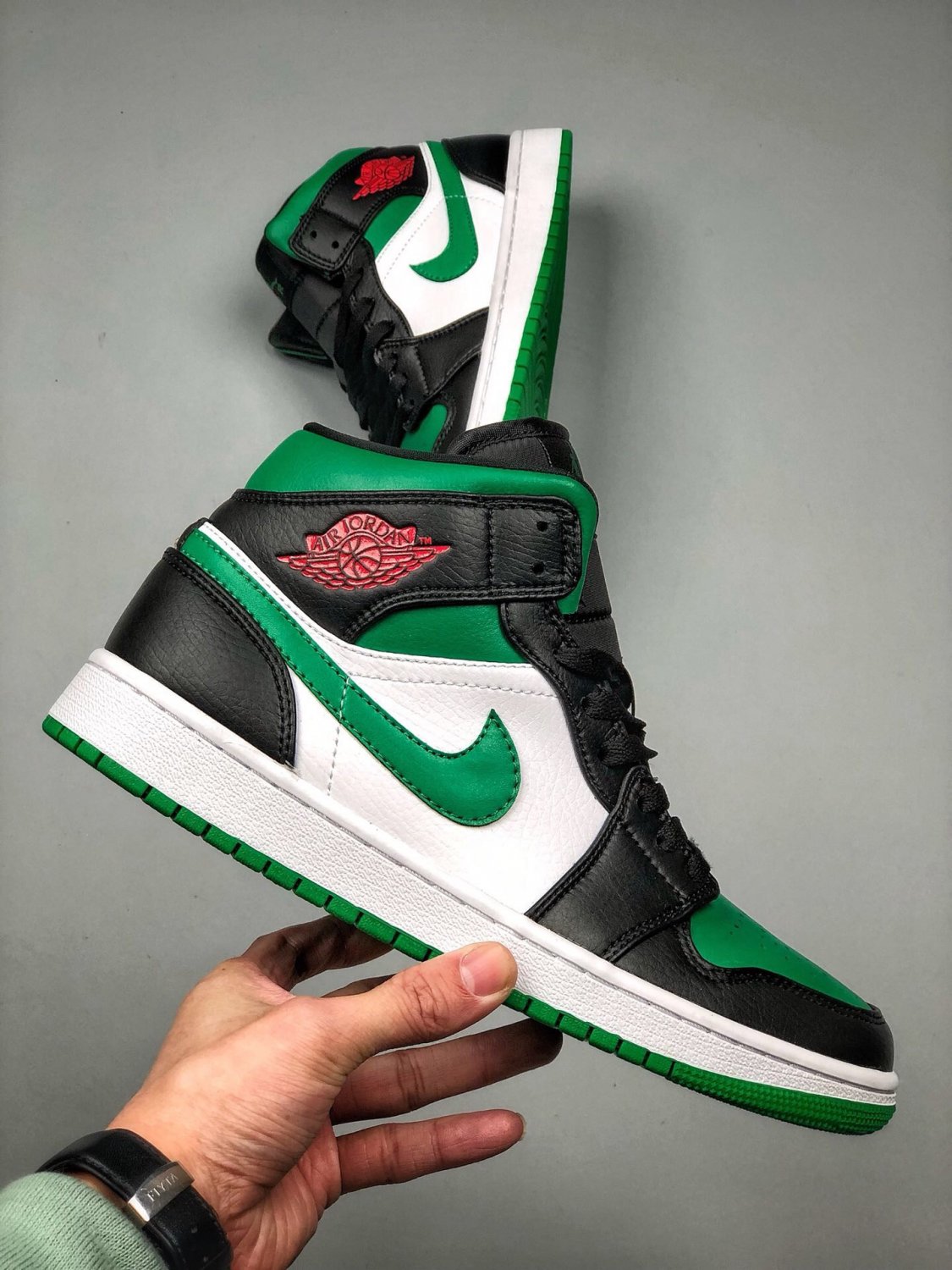 Air Jordan 1 Mid Pine Green White-Black-University Red On Sale