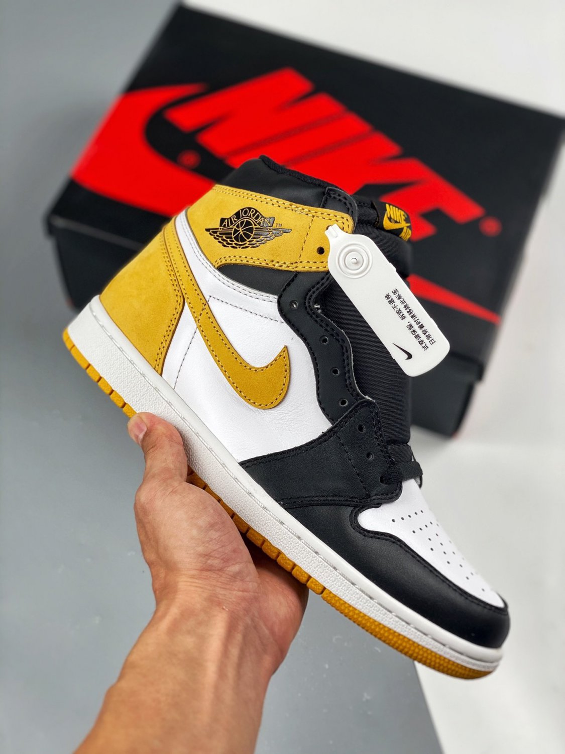 Air Jordan 1 Retro High OG &acirc;��Yellow Ochre&acirc;�� 555088-109 For Sale