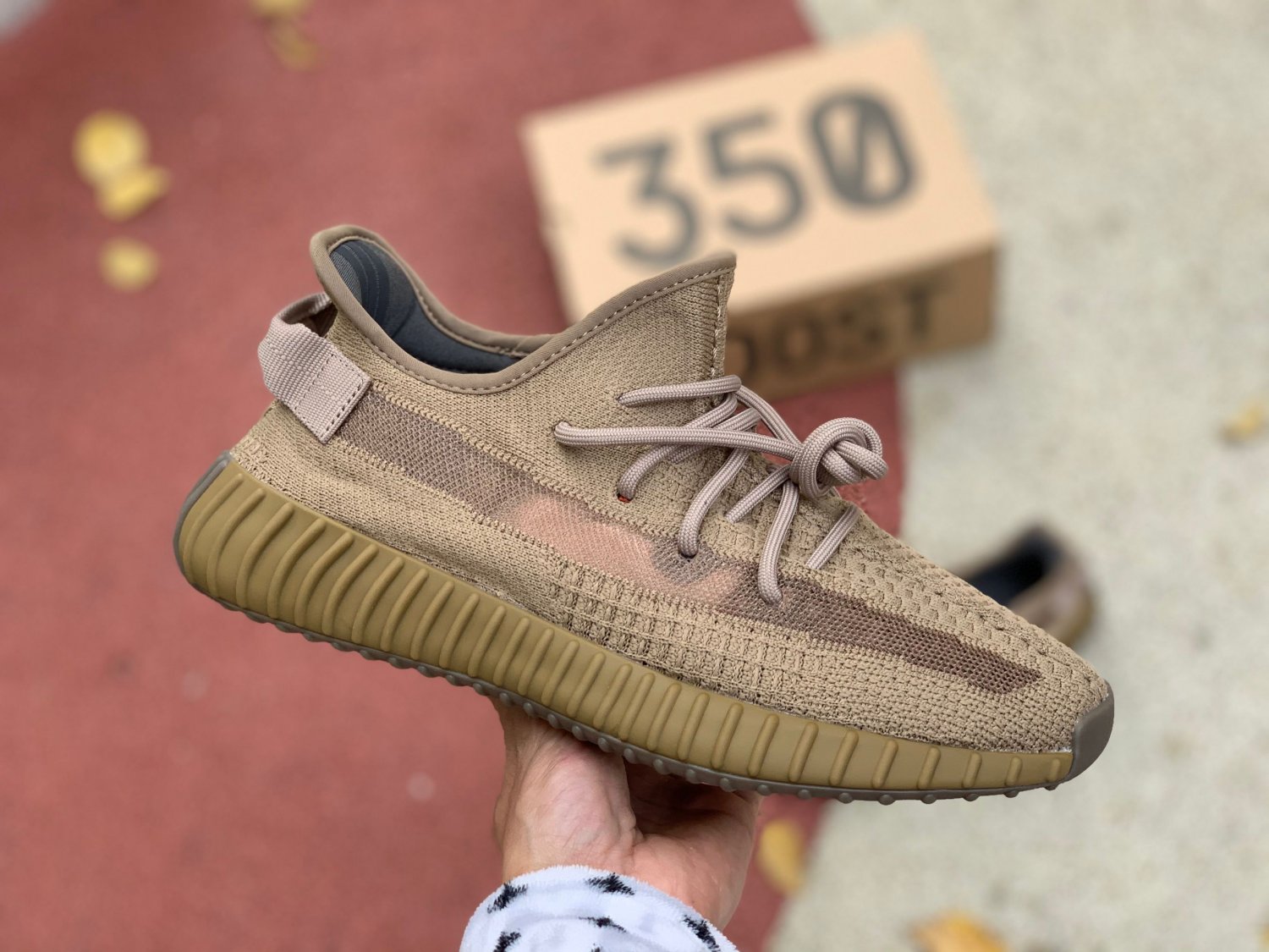 ADIDAS YEEZY 350 V2 FX9033